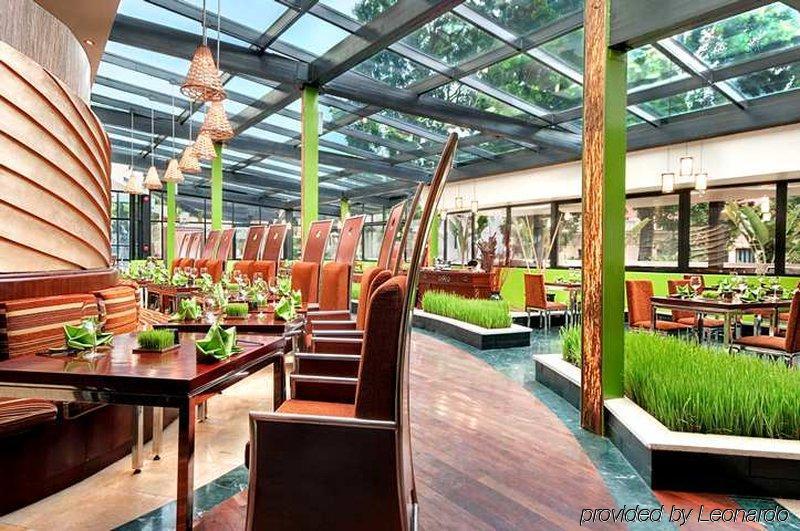 Hilton Hanoi Opera Restaurant foto