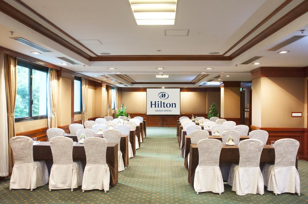 Hilton Hanoi Opera Exterior foto